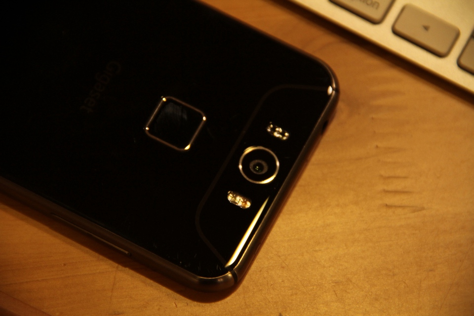 Gigasetϵ���ֻ���Ϯ�˵¹�����ľ��´������Ͻ�������ϸ�����������������Ʒ�ƵĲ�Ʒ���нϴ����ơ�