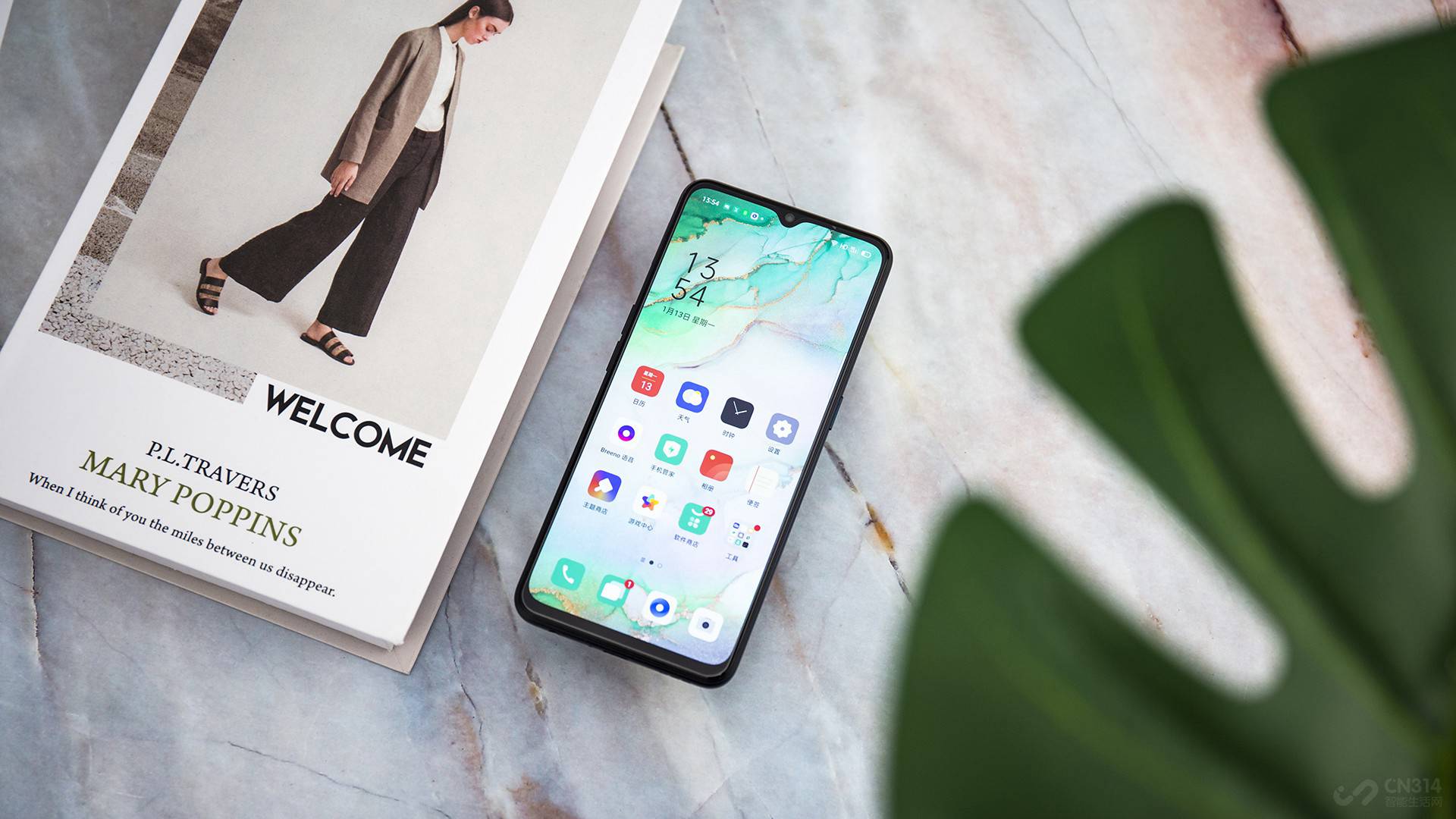 ����Reno3 5G�ĵ�����OPPO�����5Gʱ����һ�������������ڹ�������ֻ�Ʒ�������ǽ�������5G��Ʒ���ˣ���Reno3 5G����ƾ���ɫ�Ĳ�Ʒ�����������ǵ��������û�ʹ�õ��������׿�5G����������1000Lӵ��һ�廯˫ģ5Gͨ����������6400�����س������㡢��Ƶ����˫������3200�������������ĵȵ�Ҳ�����˸û�ǿ�����ۺ�ʵ��������Reno3 5G��Ϊһ���ɫ���Լ۱��ֻ���