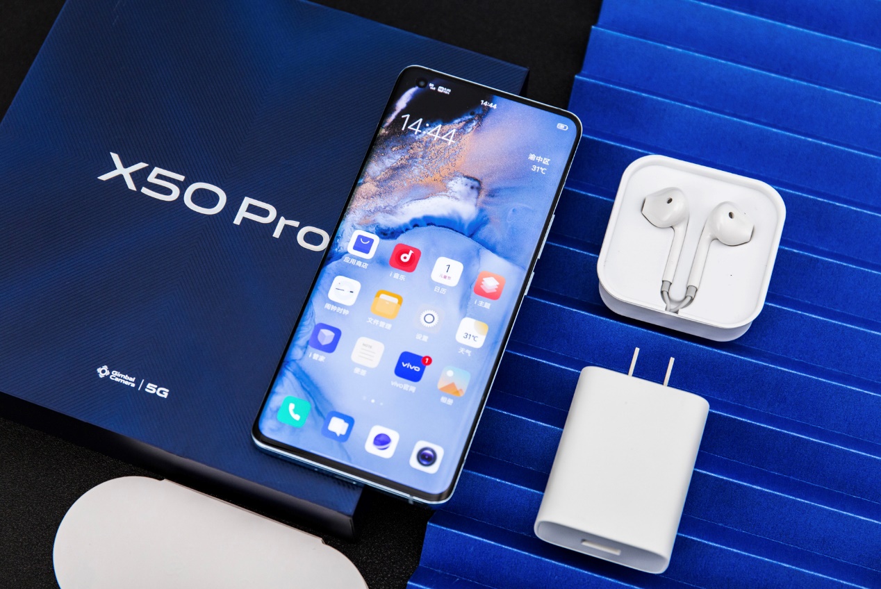 迷人的“大眼睛”,vivo X50 Pro图赏