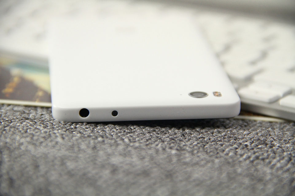 С��4c�Ķ���Ϊ������ף������Ա߶���һö�����߷�������