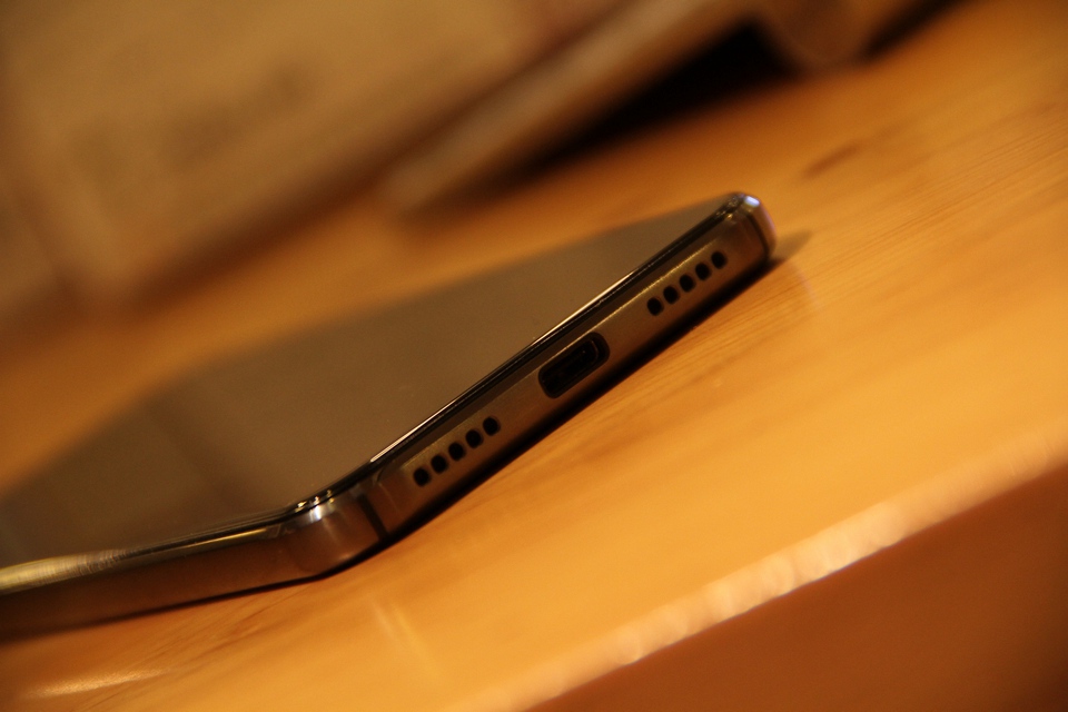 Gigaset�ֻ������ǵ�ӡ����Ǹ߶˴����ϵ��Σ���Ȼ��û��ʲô�ݻ���ζ�������ǵ¹��ľ���ϸ�����Ͻ���̬��������Ʒ���˸�����ں���