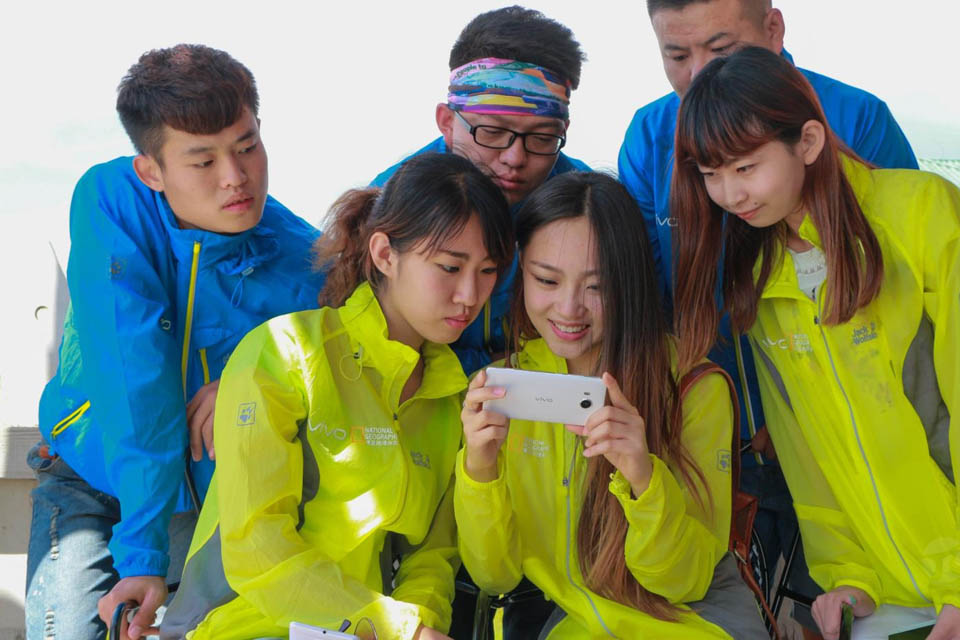 ںͷϣvivo XshotF1.8Ȧ6PƬ1300ؾͷOISѧF2.2Լ50%5Pͷӹ˺ͽԼ10%ϴص˫ɫ˫LEDƿԻýӽȻһĲ⣬ʹոʵ