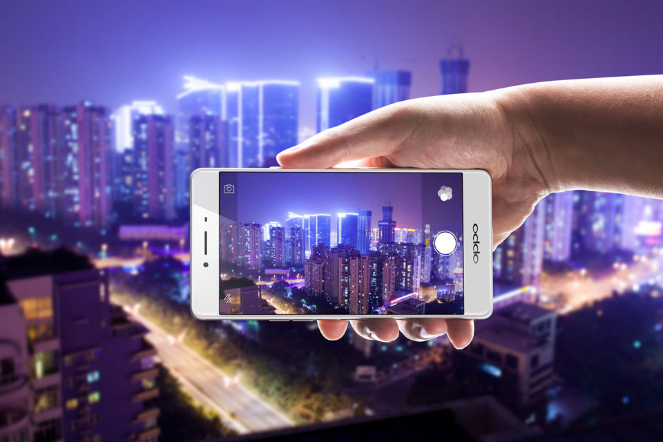 ����ͬ����OPPO A53��һ�����㣬OPPO A53������1300������ISOcell��������ͷ��ISOcell�����������ܹ��������ڸй�Ԫ���Ĺ��в������Ĺ��ӣ�������Ƭ���ݶȣ���Ƭ���������и���ϸ�ںͲ�Σ���һ������������ʡ�