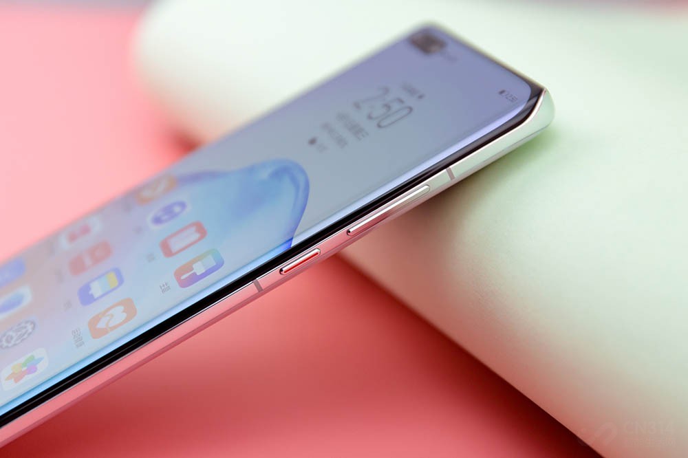 ƣΪP40 ProȿƵò8.95mmĺȣֻأﵽ209g֧IP68ˮ