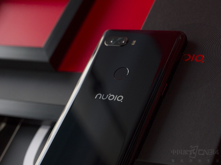 ���������������������ƣ����������ɲ��������߱���ĥ�����ʣ��ھ������乤�ա�CNC������̡�6�γ���ϸ����ɨ��ȶ��ظ߾��ȹ��մ�ĥ֮���ֻ�����ϸ���ʸС�