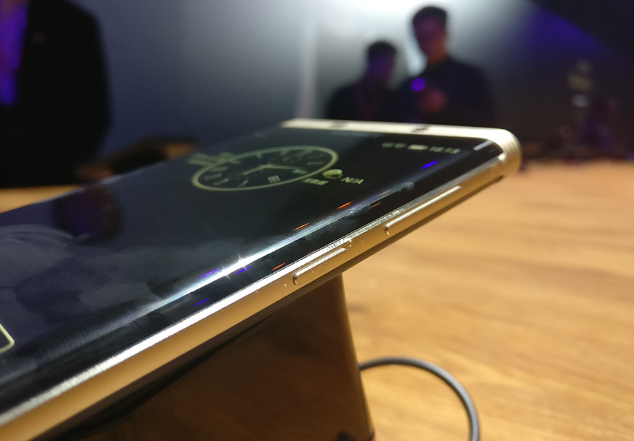 �����п򾭶�����ӹ��մ�ĥ��ϸ�ڴ����ǳ���ɫ�������ʸ�ǿ�ң�͹���˽����ֻ��������Ĵ����з�ʵ����