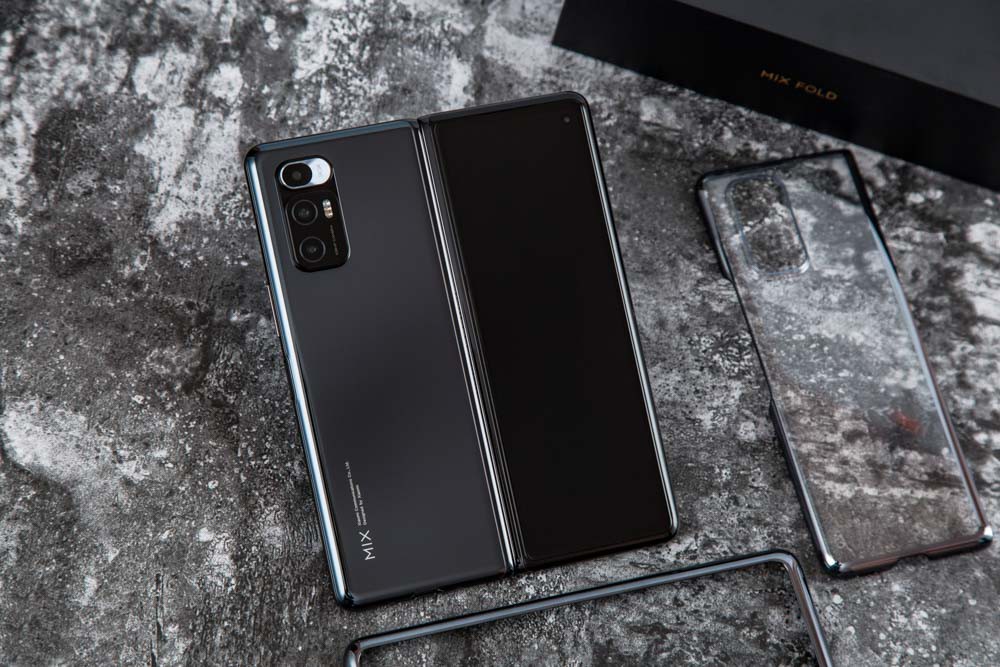 Ĺ൱֮ߣ900nitֵȡɫʶԱȶ4300000:1ȫ·HDR 10+360ǰ˫һӦȫһ֧Dolby Visionűӽ缼ܹȡԱȶȡɫʷﵽ̾ЧѾһЩרҵPCʾˡ