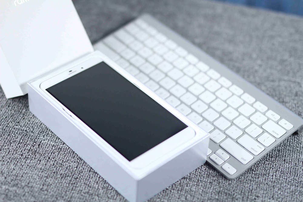 �򿪰�װ�иǺ�Ϳ��Կ������ǣ���ħMOS1 Max��