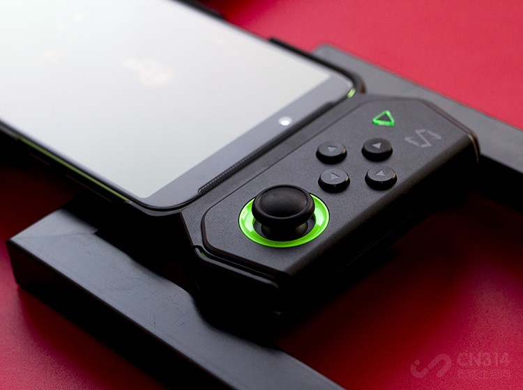 ֵ����ף���ǣ�֮ǰ��Ҫ��������������ֱ�ֱ�ӳ�Ϊ�˺�����Ϸ�ֻ�Helo�ı��������ʮ�ֵ����ġ���ͨ���໬��ʽ�Ϳ������ӵ�������Ϸ�ֻ�Helo���������ϣ��ǳ��ķ��㡣