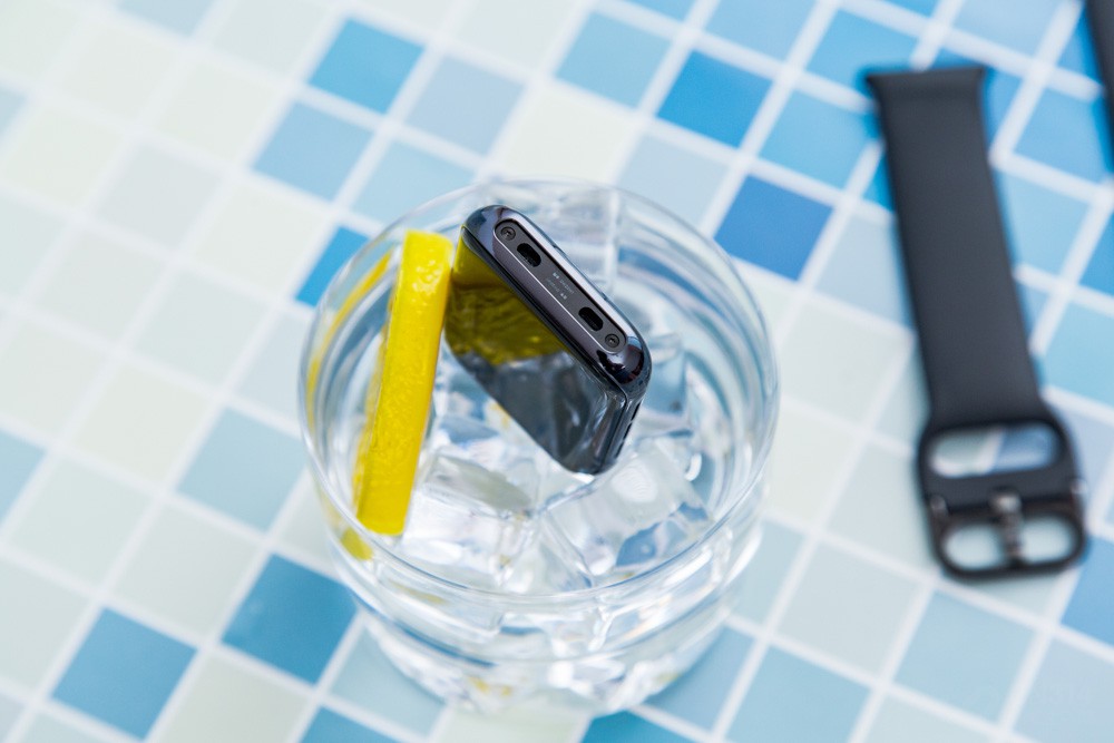 ɫܿɴֱءֵ羺ģʽģʽ˹ذģʽBreenoٿصȹܡϵͳÿUIĽ⡢˶¼Щϸò԰׵ĲֱӴùɵá