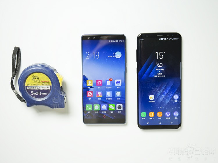 Z17S对比三星S8:谁的全面屏颜值最高?_中国派