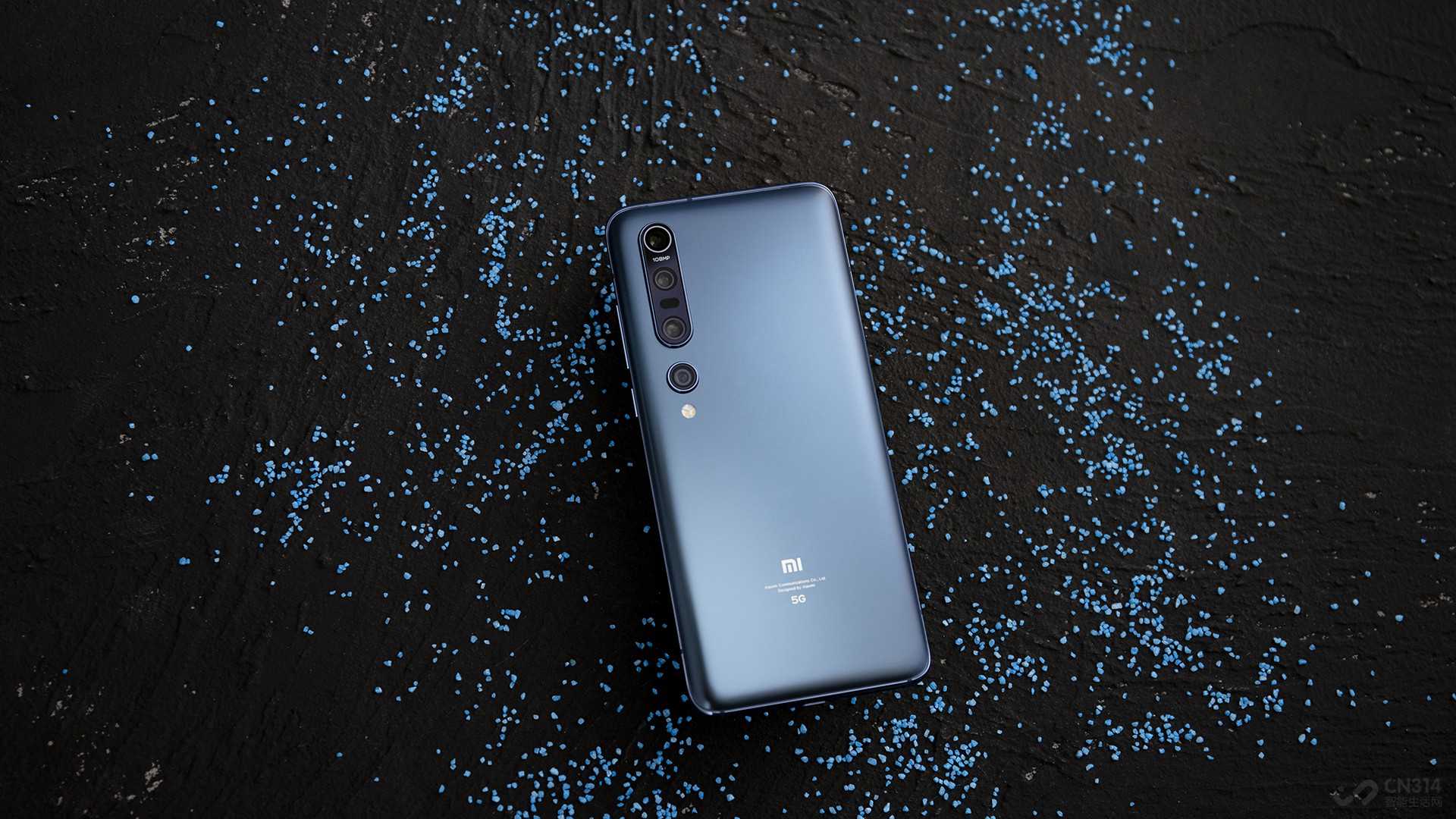 ͬʱС��10 Pro��֧��8K��Ƶ���㣬������ɹ⽹���룬�ųֹ⻬�佹��˫��˷�ƽ���������ų�OIS+EIS������Ƶ������Vlog��Ƶ��ʽ�������˾���ת�������֣��������㾪�޵�Vlog��Ƶ��