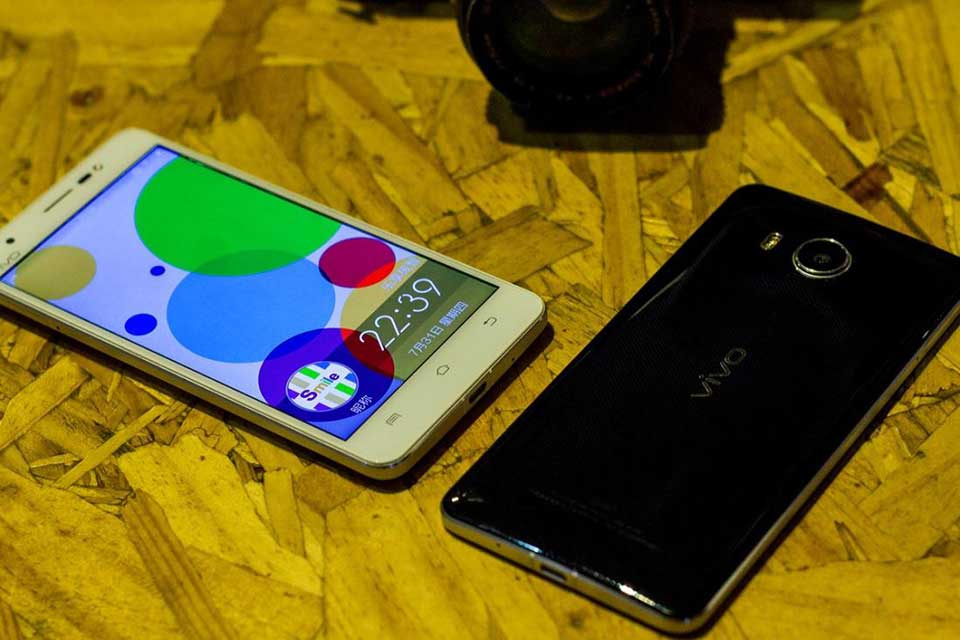 ǰͷϣvivo Xshot800ء84ȹǾͷӵи㷶Χӽǣȫ״δȫLEDƣģӽȻĲЧĸۡ͹Ͱǵȣﵽġ