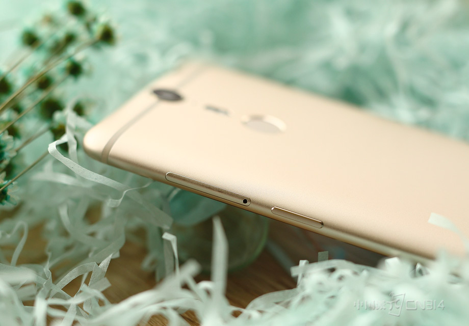 ���ۡ���Դ��������ڻ����ұ߿��ϣ�����ӭ���˹��˵�ʹ��ϰ�ߡ�