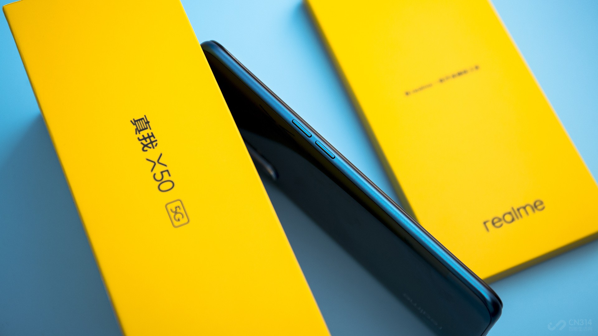 �ֻ��ڲ����������������ɢ����ƣ�100%���Ǻ��ķ���Դ������8����Һ��ͭ��3.0��ɢ���������������