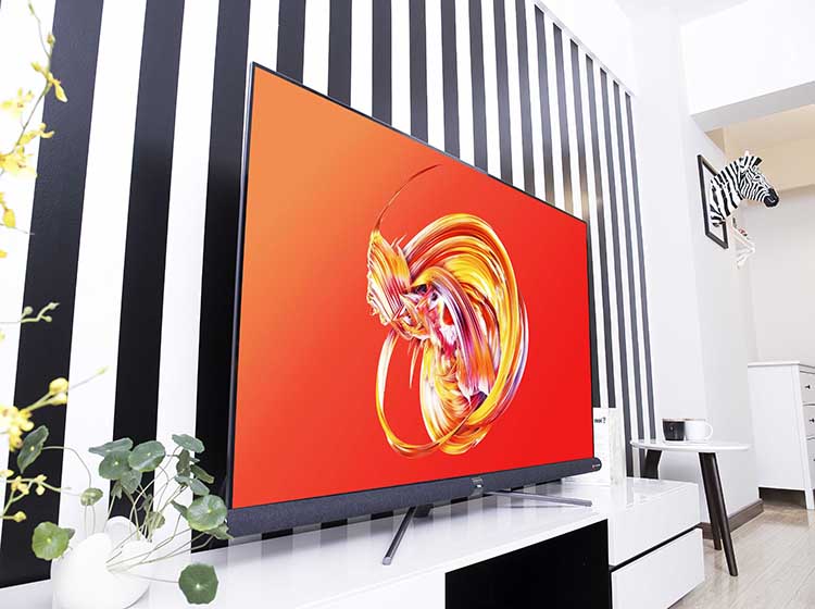 C6��ɫ�Ŀع������õ��������ֳ��Ļ�����ɫ�ʱ����������ȸߣ����治��˸���ܹ��ֺù��ߵ����򣬹ۿ�Ҳ������ʡ�