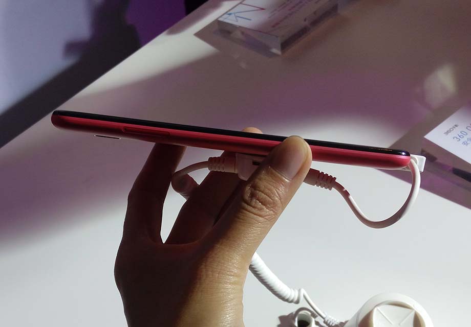 ���濴�����ĽǶ��ǳ�Բ��