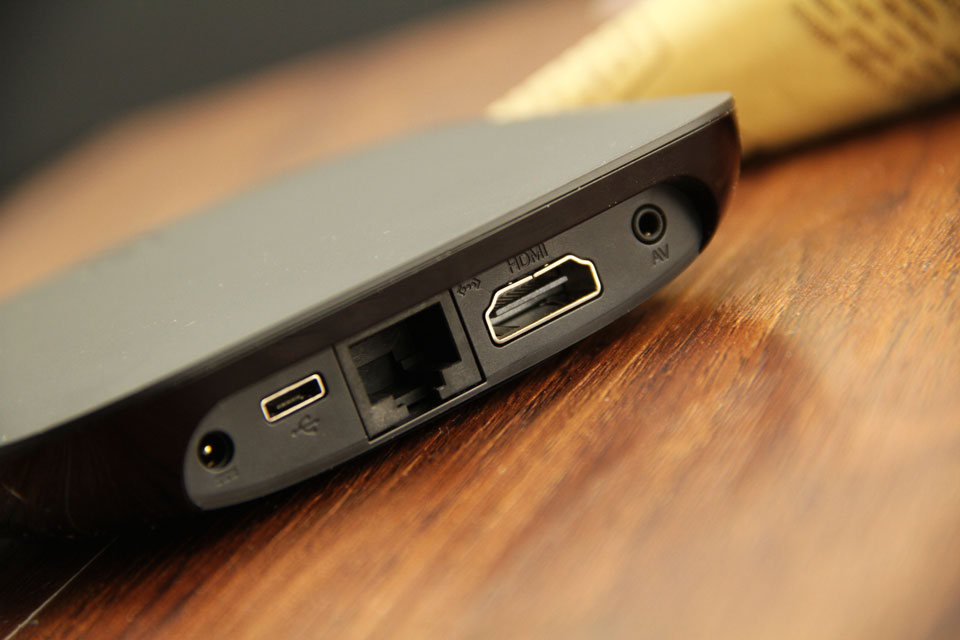 ӿڷǳḻҷֱǵԴ߲ڡUSBڡ̫ӿڡHDMIӿAV-OUTӿ|С׺