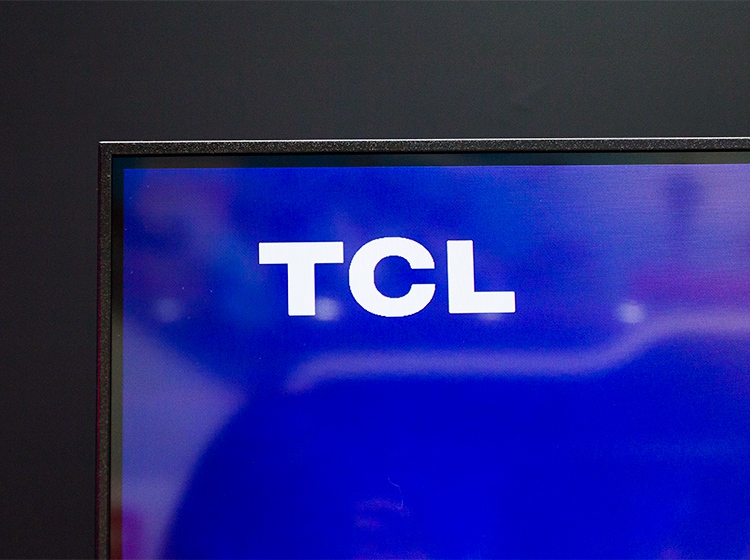 P6����ʵ���˽��߿����Ǻ�Ϊһ�岢����Ļ�������ϣ�������ˬ���Ĵ������У����ҽṹ���Ӽ�̣�ʵ���������ġ���ƴ�족��