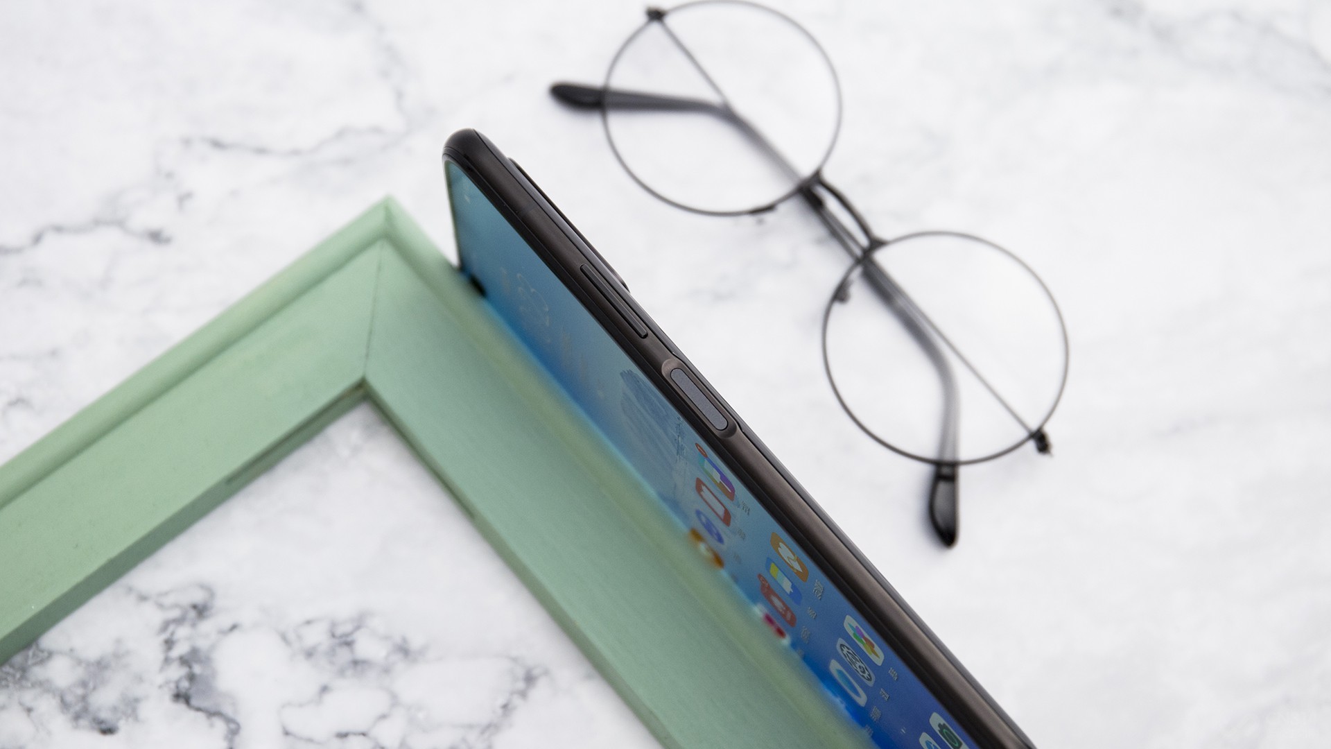 �Դ�֮ǰʹ���˲��ָ�ƽ���֮����ҫ�ƺ��Ͱ�������������ʶ�𷽰����������߱�����ָ��ʶ���׼ȷ�ʣ�ͬʱ��ӵ����Ļָ�Ʒ���������������ƣ�ʹ����Ҳ�ȽϷ��㣬Ԥ��δ��һ��ʱ����ҫ�����ټ���ʹ�����ֵ�Դ��+����ָ�ƽ�����ϵķ�����