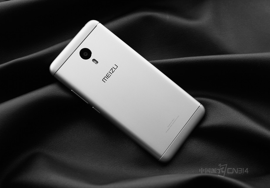 6000 ϵ�к��ռ���þ�Ͻ�����Ƚ��������������գ���������� note3 ������̾�ķǷ����С�