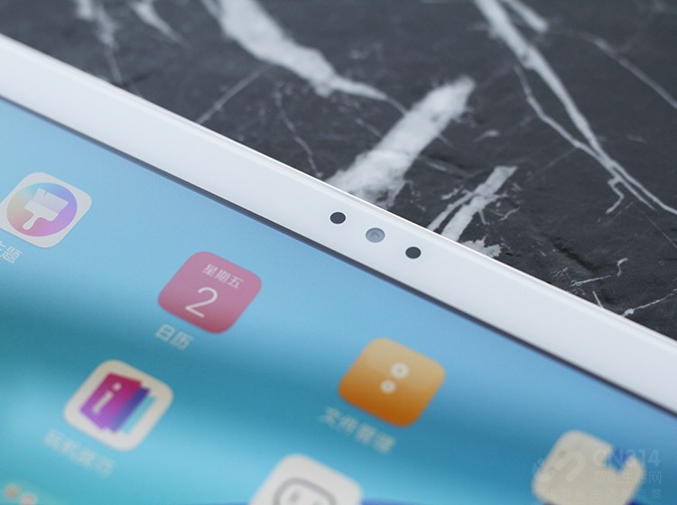 ǰ������ͷ����Ϊ800������Ҫ����һЩApp��������֤�Լ��������ǵ���Ƶͨ�������ĵĹ��ܱȽ��٣�����Ҳ����ƽ���������Ҫ�Ĺ��ܡ�