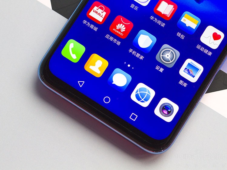 �ܵ���������Ϊ����9 Plus��������ۡ��������ã���������������������������涼���ֳ��콢Ʒ�ʣ��������Ŀǰ���ǧԪ����ǧԪ���ˣ�