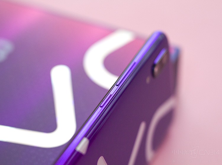 ϵͳ���棬vivo X23��ӵ��ȫ��������Jovi�˹���������������ʶ��Ч�ʻ���׼ȷ�ʶ��ǳ���׼���������ߵ��Ը����������ִ����ı�����