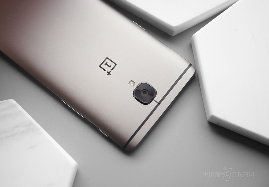 OnePlus 3T�ڱ�����OnePlus 3ԭ�к���1600W��������ͷ��OIS��ѧ������ǰ���£�ȫ��������EIS���ӷ��������������������������Ƶ��Ϊ������