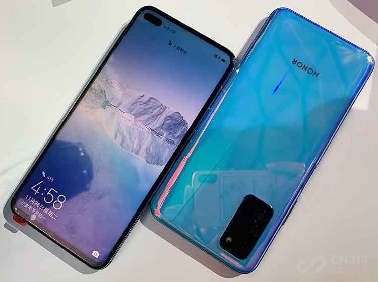 ��ҫV30��׼��ĵ������Ϊ4200mAh��V30 Pro��Ϊ4100mAh��ȫϵ֧��40W�����߿�䣬������һ��仹��ʹ������һ����MagciBook�ϡ����⣬V30 Pro��������27W�����߿�䣬��Ҳ����ҫ�״�ʹ�����߿�似����