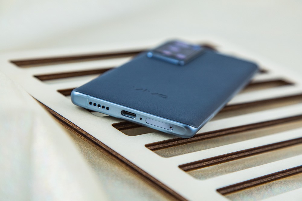 Ϊ΢ӳ֣Ծ߱VISƵʵ֡Ƶ˶ɻøȶ˳Ƶ顣ֺ֧ڹҹ2.0ҹ1ģʽӰƵ㡢Ƭ޸λƵȣȤӰ顣