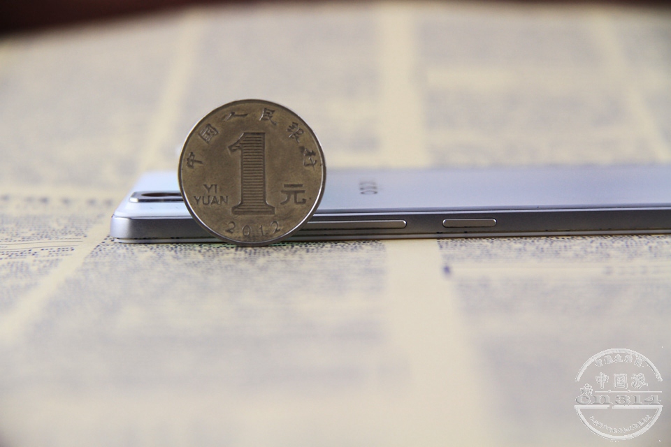 һԪǮӲҵĶԱȣǳֱ|OPPO R5