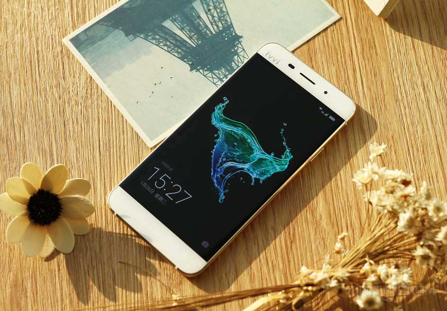 ��������ȥ�ǲ��Ǹ����أ�Ů���û����ܻ���ˮ�ġ�