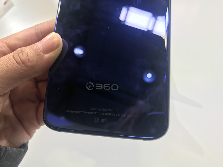 ���������羵�棬�⻬���Ե����ӡ�