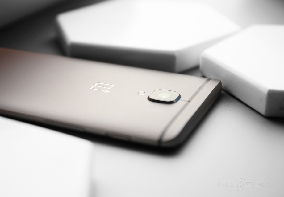 �ϰٸ�ģ�巴����ĥ����ǧ�λ��治�������������ϸ�ڿ����������һ���ս�����������ֱ�ߣ����Ը�������������Ϊһ�塣