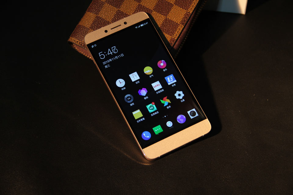 �ֻ�������Ȼ�������ޱ߿�ID��������