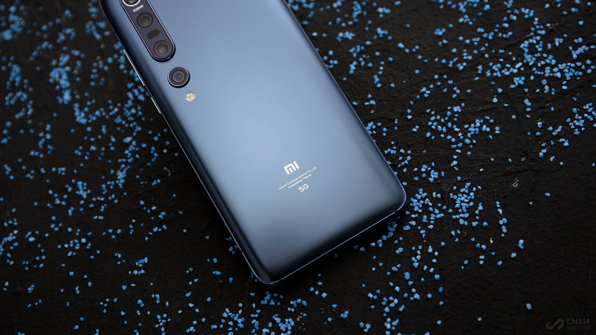 ����ʹ�õ���AGĥɰ���գ��������ֻ��������ʸУ�����и�С�����������û��ڻ�����������ָ��ӡ����