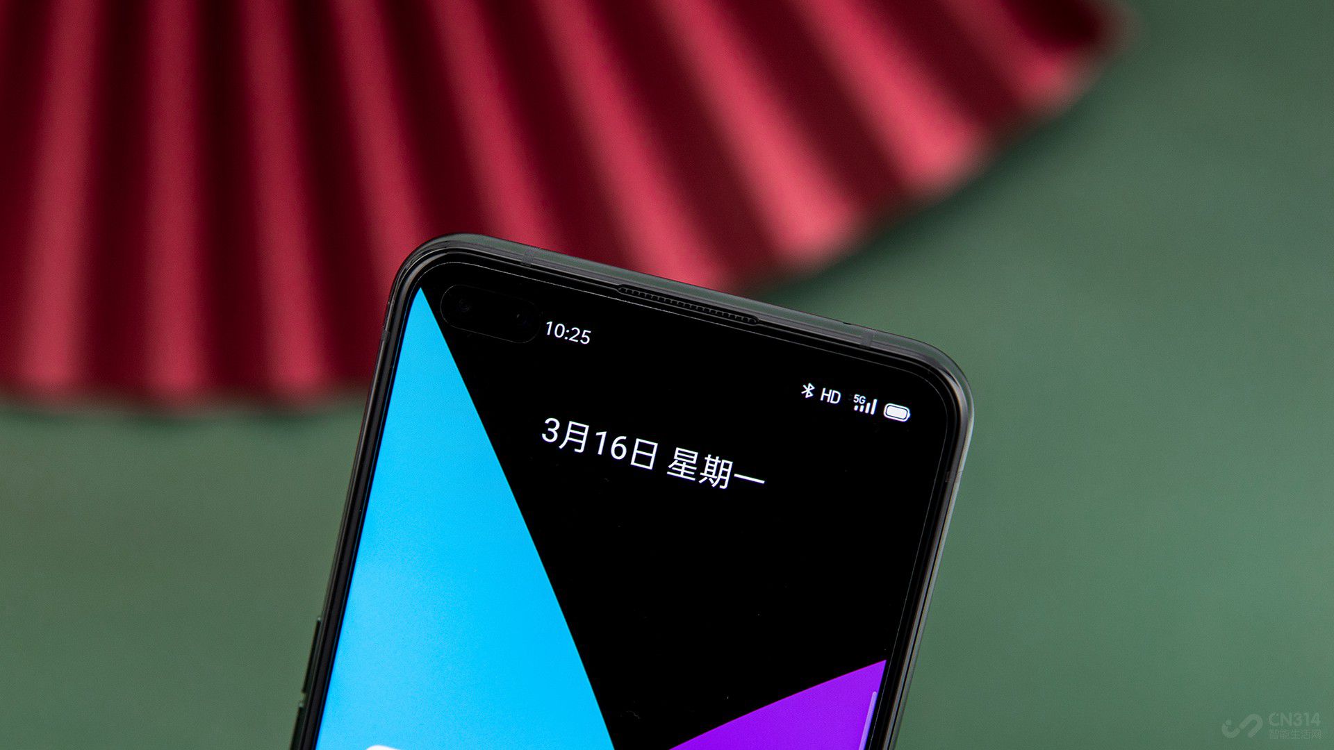 ǰ˫ĲλǡǺɫֽ˲ϸĻ濴ǵĴڡߴ3200صĳ˫֧֡ԵνʵǽǵͰλ䣬վȡıԵʱʶԶŻ沿