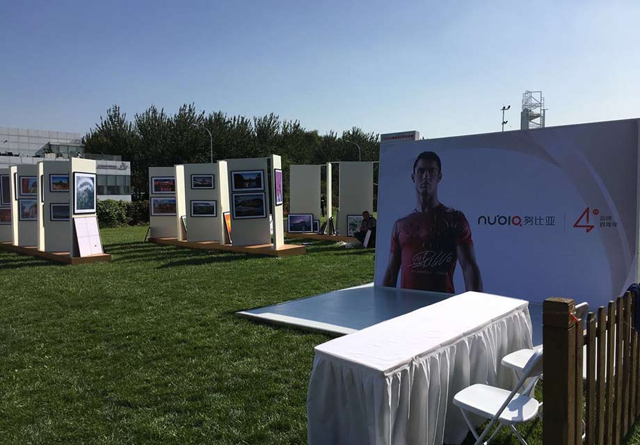 2	��Ȼ��C�ޣ���ʱ��C�����������������ϴ�ɱ�ķ�����Ŭ����ţ�н�ͬ��ѡ�������𳡣�