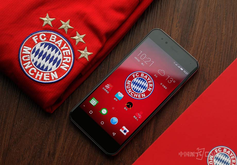 Gigaset ���ME���ʶ��ƻ������Ϸ����������800������ͷ����Ӧ���͹Ǵ���ʽ������һ�廯���б��