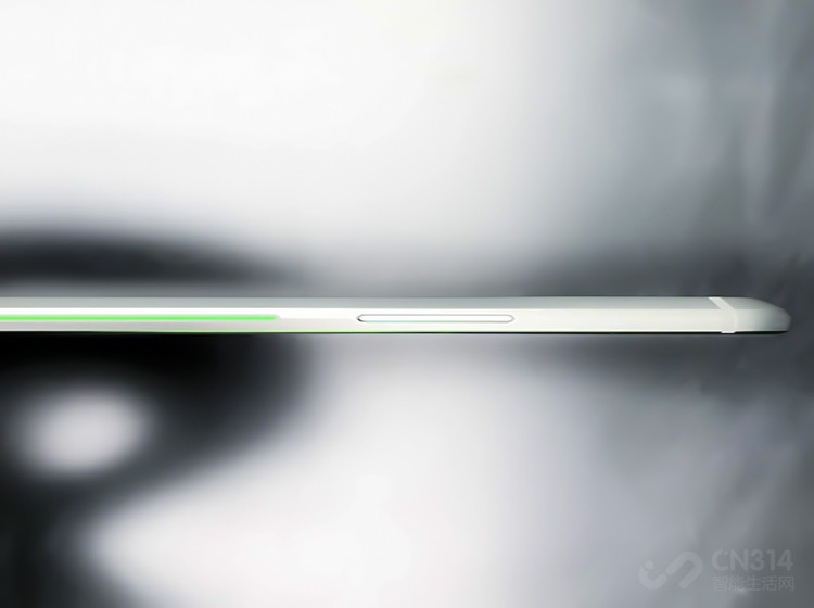 ������Ϸ�ֻ�2������������Ϸ�Ĳ������飬����Ҫ��Ϊ�������档һ�Ǵ��صı�������������240Hz�����ص���Ӧʱ�����43.5ms������Ϸ��ÿ���һ�β����ĺ�ʱ���̣�������Ҫ��׼������FPS��Ϸ��˵�ǳ�ʵ�á�