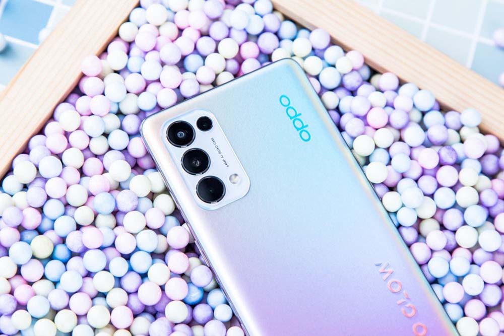 ϽΪõǺɫĲõںþͷ򻹼ӫͿ㣬͸ģҹԷө΢⣬Ҳҵ׿ҹֻ