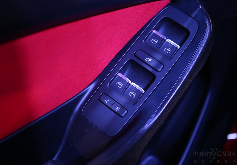 �³������䱸Ƥ�����Ρ�һ����������������ͣ���������α����ŵ��Լ��๦�ܷ����̵ȹ��ܡ�