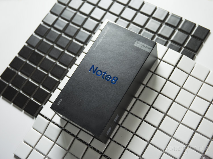 ����Galaxy Noteϵ��һֱ��ÿ���������ڴ��İ�׿�콢֮һ������ε�����Note 8�����ǵĵڶ���ȫ�����ֻ���83%��ռ�ȸ����Էǳ����Ӿ����顣