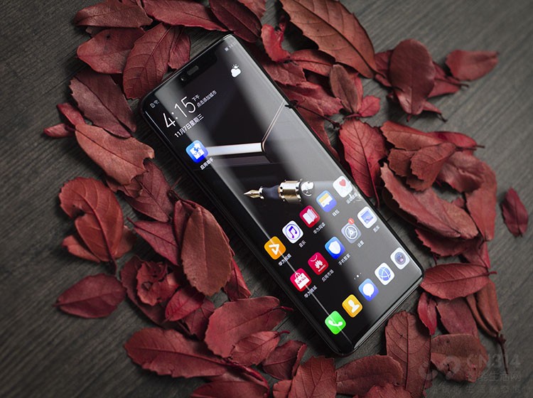 ���˵�����ֻ�Ȧ��ʲô���������ţ����Ŵ�Ҷ������ͬ����˵����ΪMate20 Pro���ɡ���Ϊ2018�����콢�����˸����춥�ǿƼ�������˵7nm�����Ƴ̼ӳֵ�����980��������ӵ�г���ǡ���ǡ��������ؾ�ͷ���⿨����ģ�飬6.39Ӣ������������Щ����Mate20 Pro��������ҵ����㡣�����������ͼ�Ͱɡ�