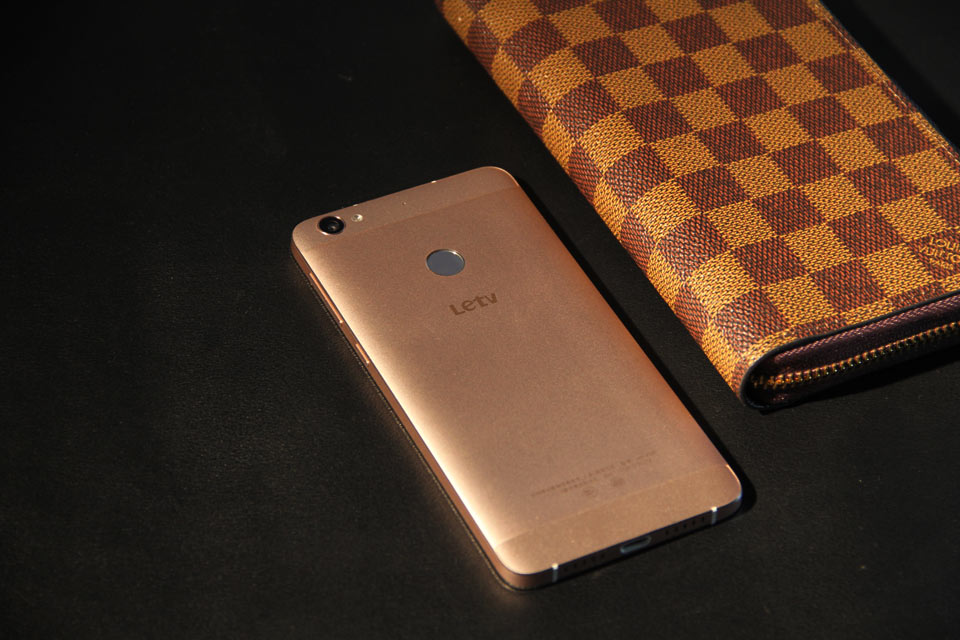 ���澭��ĥɰ���մ������ʸзḻ��