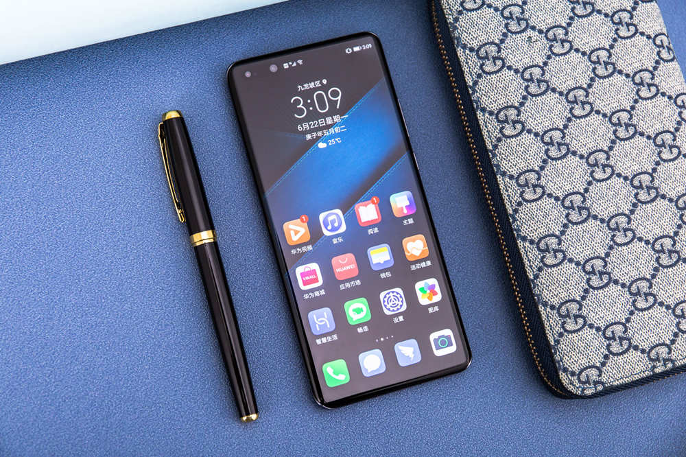 ΪP40 Pro+6.58ӢĻֳܳ΢΢ȣƵĺôڣĻײϻǶʱ̷ǳ˳ΪƲֵ⡣