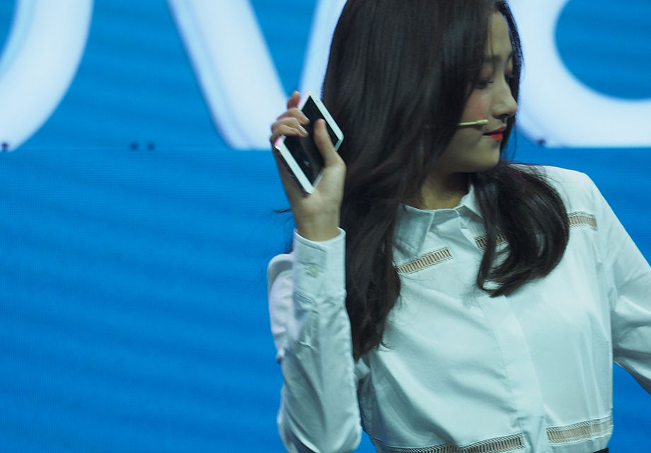 �ڻ�Ϊnova��������ֳ�����ͮ���˿�����Ļ���˲���ȼ��ȫ�����ڵļ��飬����ͮ�ķ�˿���Լ�֧�ֵ�����һ������������Ը����ȫ�����ڵķ�Χ�У���˿���Կ����Լ��ļ���֮�飬���������������ͮӵ���ľٶ������Ǳ����ټ�ʱ��ֹ��