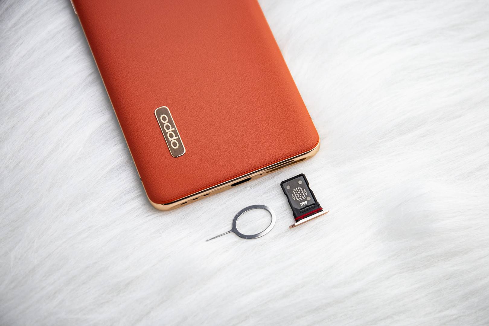 �����ϸߵ���ֵ��ϸ�ڵ���ơ��������Ļ��OPPO Find X2 Pro�����ܷ���Ҳ����ʾ����������Ŀǰ��ͨ������ǿ������865���������ܵ���˵����һ̨����汸�ĺ��ֻ���