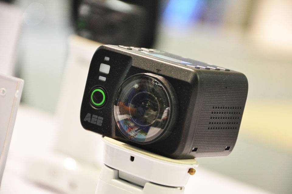 ���������г�����ɡ������.....�κ������뵽���˶�������ʹ��AEE��Ʒ|AEE�˶������